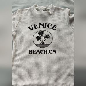 PAPER CRANE Ladies Pullover Top Size Large Short Sleeves Smoke Free Home